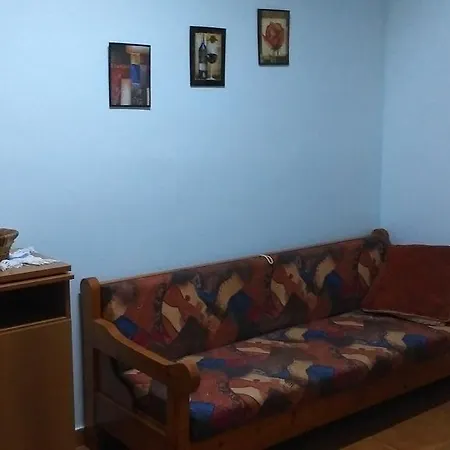 Cosy/modern Near Dassia Appartamento *